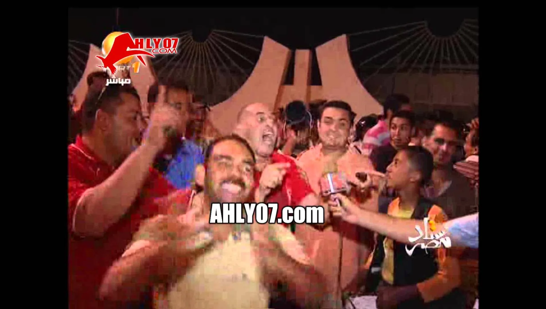 مسخرة مشجع اهلاوي اوووووه المانجا باظت