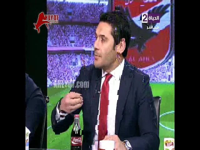 شاهد سيد معوض قرفان من نادي الزمالك ده حاجه تكسف