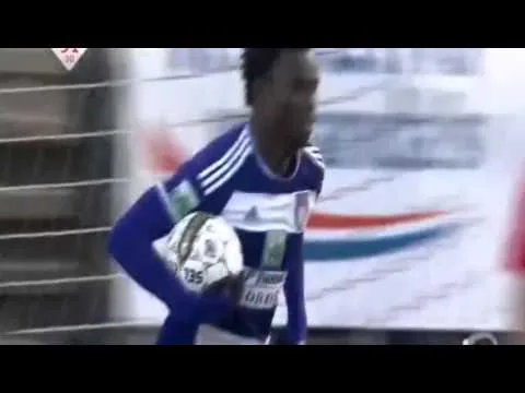 شاهد محمود حسن تريزجيه يصنع أول هدف له مع اندرلخت في الدوري البلجيكي
