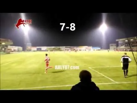 شاهد ركلة ترجيح تريزجيه الحاسمة والتي صعدت بموسكرون في الكأس ورد فعل غريب من زملائه بعدم الاحتفال به