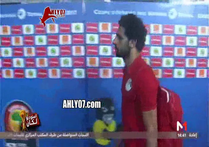 شاهد من التلفزيون المغربي ردود فعل لاعبو منتخب مصر مع الاعلام بعد الهزيمة وطارق حامد على راسي