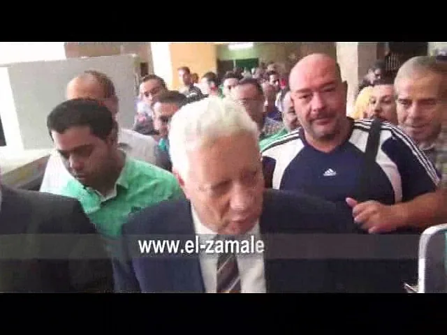 شاهد ناريا مرتضى منصور يهين حازم امام ده حجمك  بعد حكم المحكمة وانتوا نسوان هتلبسوا طرح